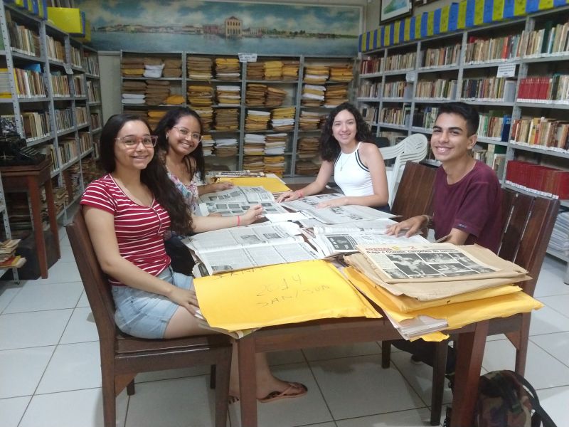 Evelyn Aguiar, Clara Beatriz,, Maria Rita Bechara e Pedro Vidal - Alunos do Colégio São Francisco